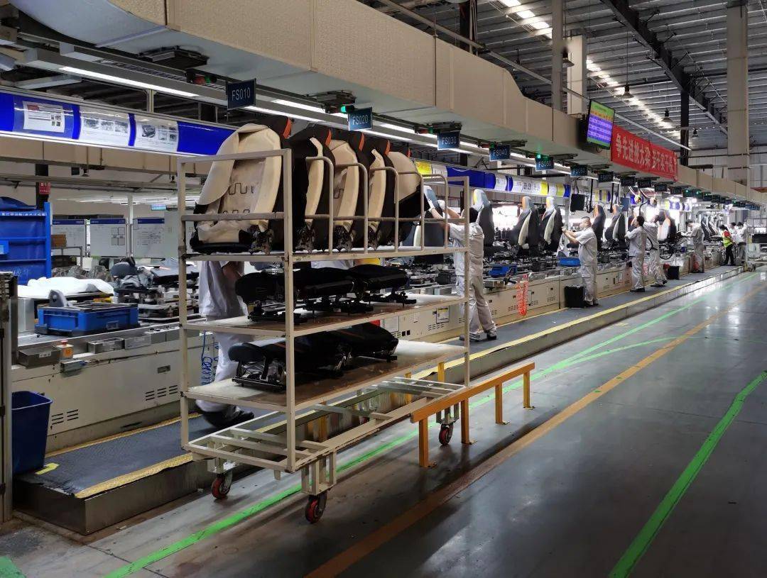 绿色鸿泰进行时 东风延锋汽车座椅智能工厂实现逆周期增长之路